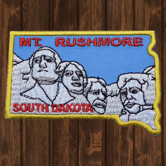 embroidered iron on sew on patch mount rushmore monument