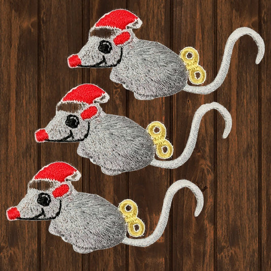 embroidered iron on sew on patch xmas mouse